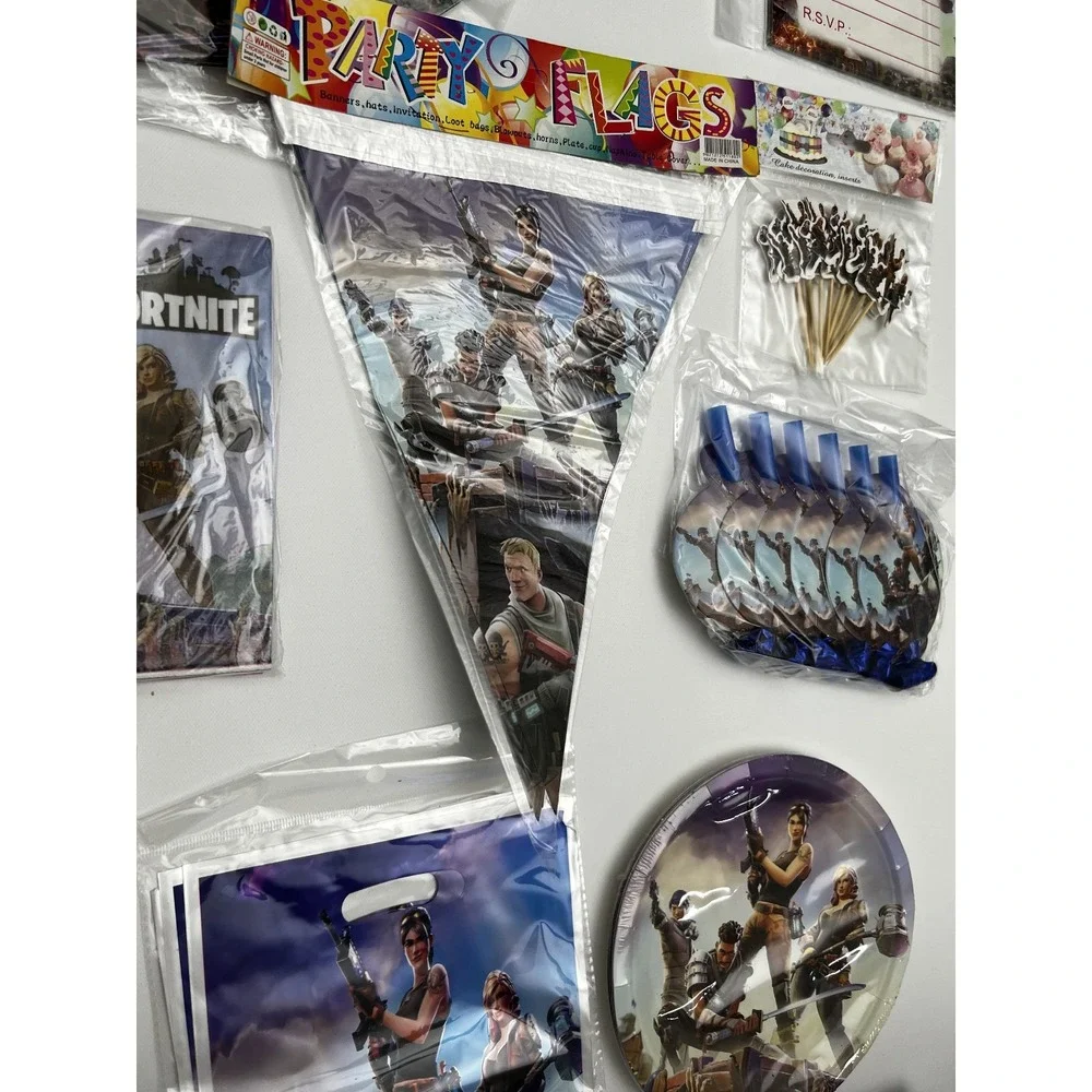 Fortnite Party Celebration Kit for 6.‎ NEW